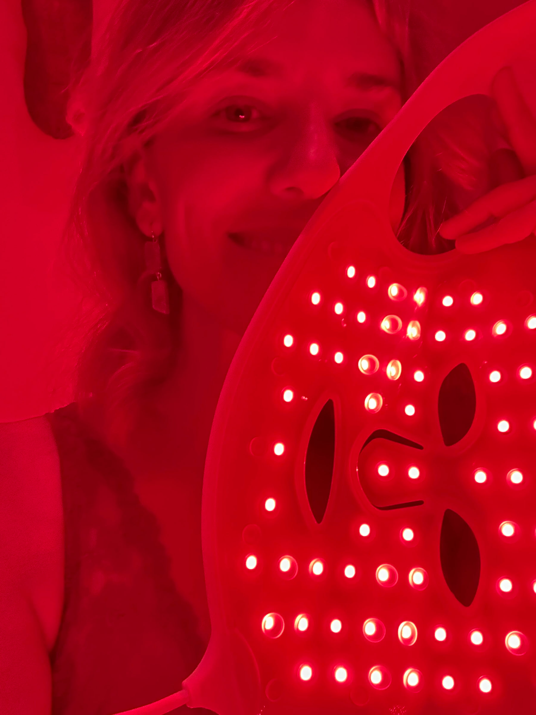 Jessica using early NuShape red-light technology in Barcelona.